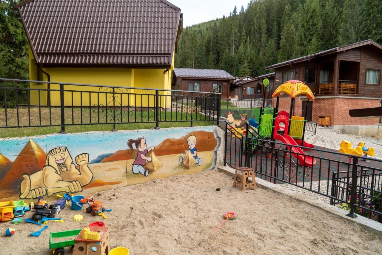 Villa Почивна Станция Сомат Dospat Esterno foto