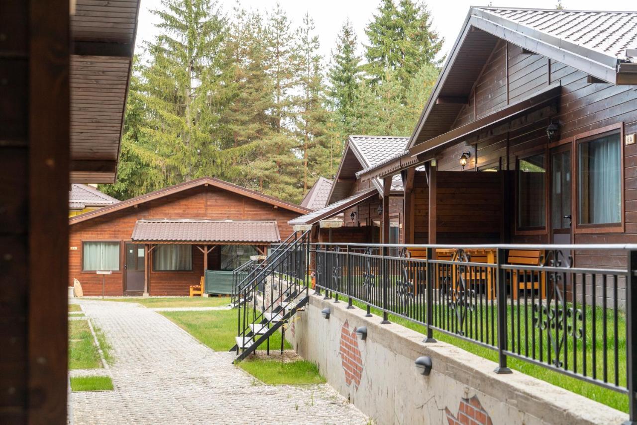 Villa Почивна Станция Сомат Dospat Esterno foto
