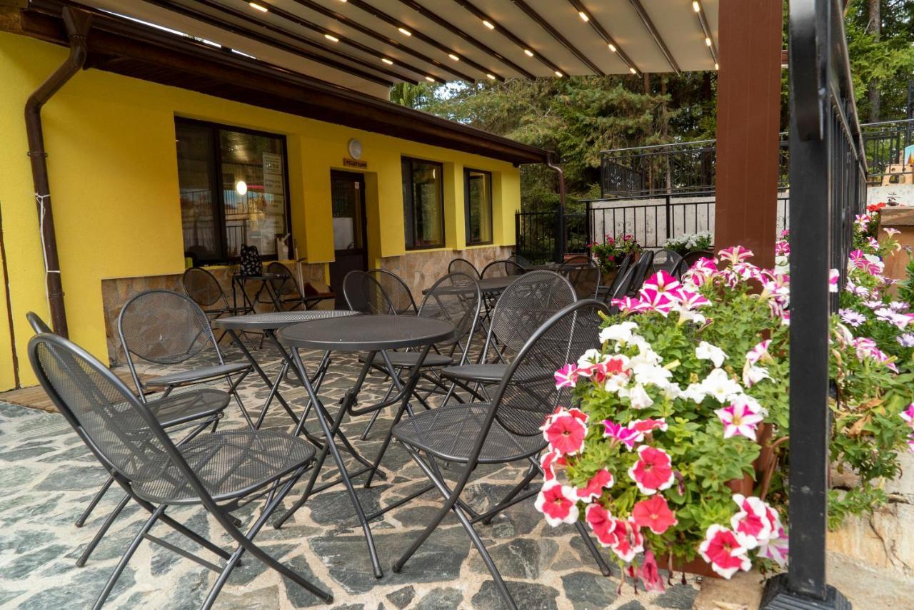 Villa Почивна Станция Сомат Dospat Esterno foto