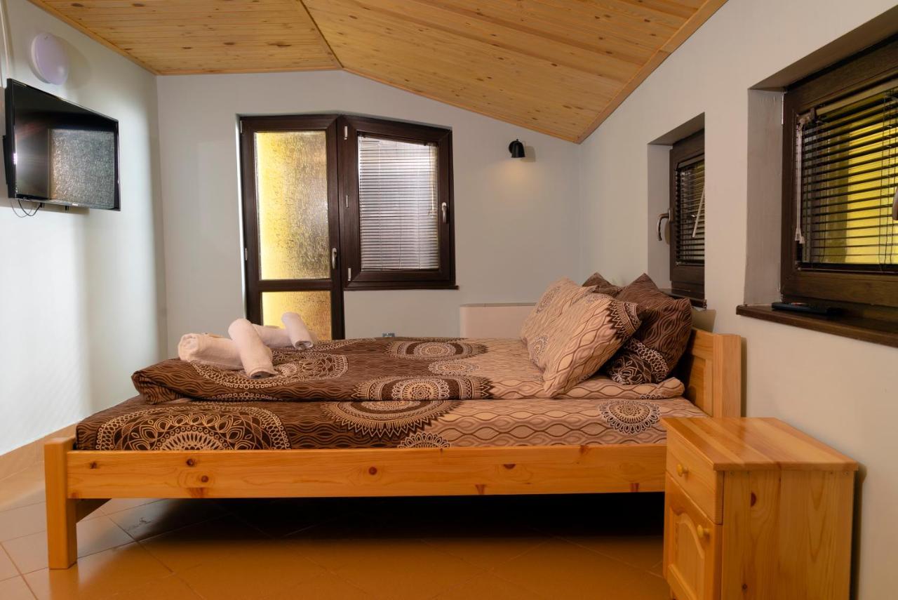 Villa Почивна Станция Сомат Dospat Esterno foto